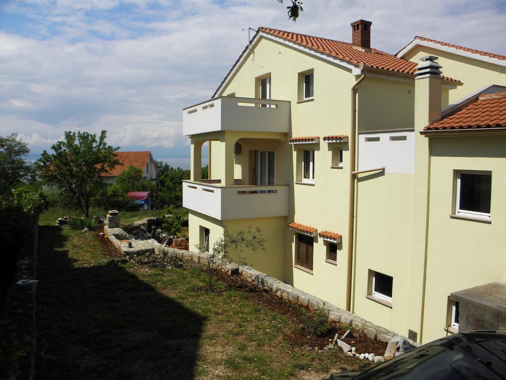 Apartments Njivice Bajcic מראה חיצוני תמונה