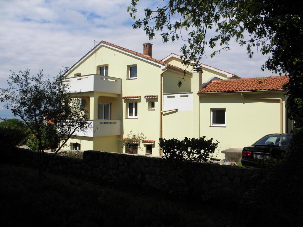 Apartments Njivice Bajcic מראה חיצוני תמונה